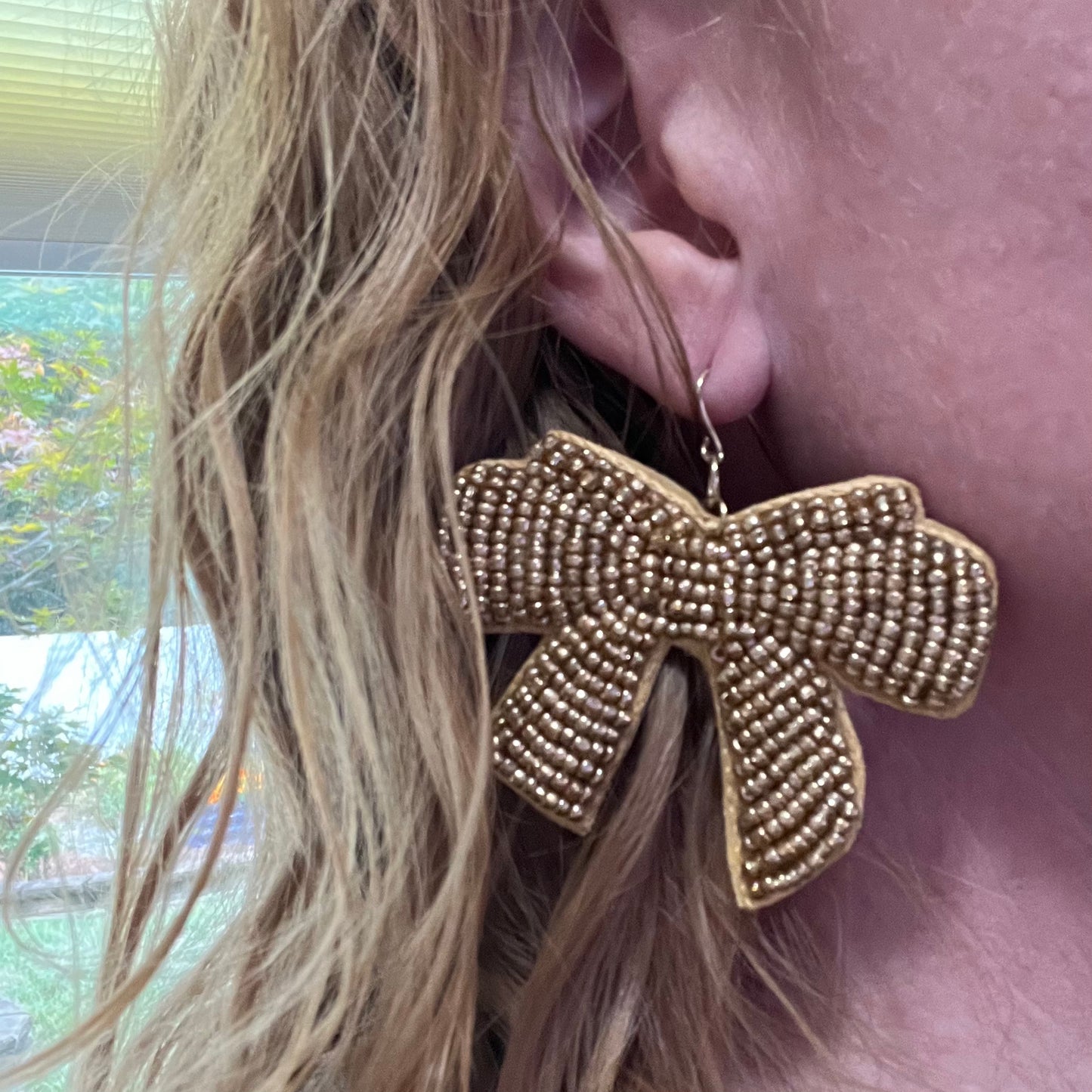 Gold bead bow earrings